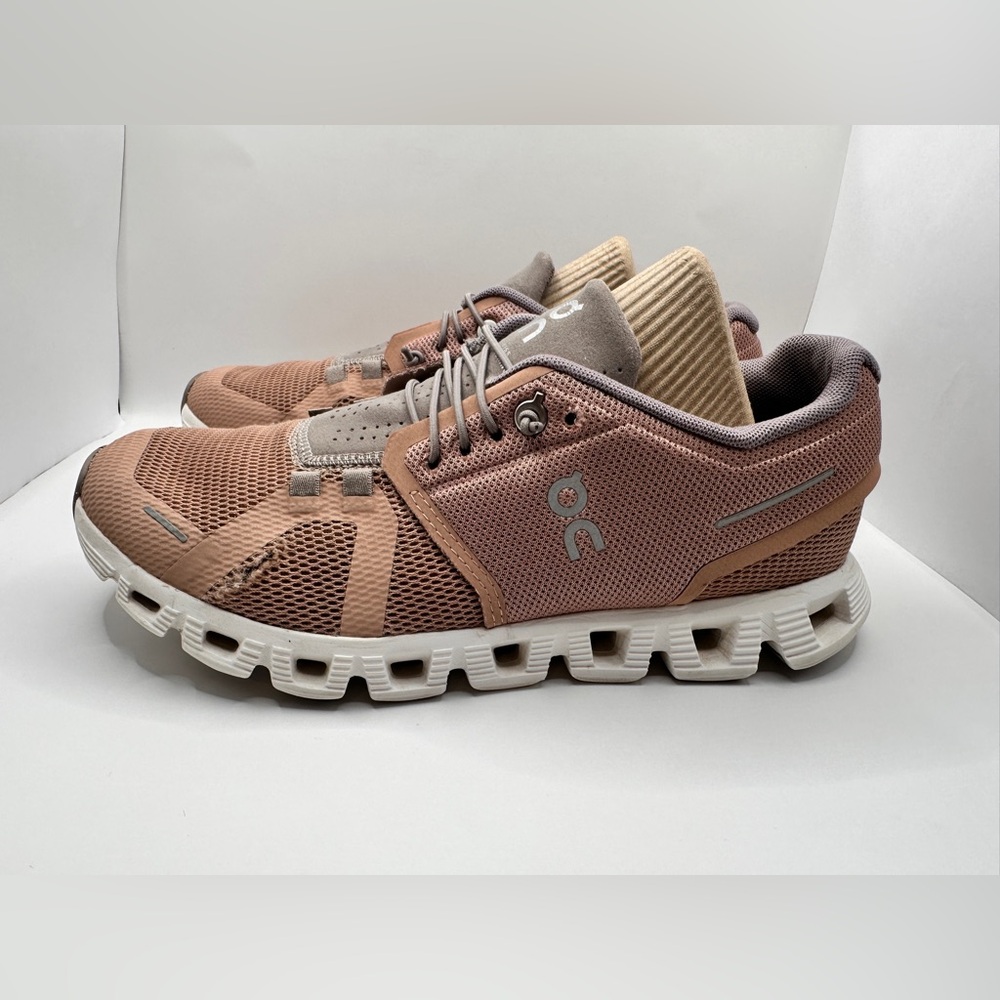 On Women's Cloud 5 Sneakers Rosebrown/Fog Size 7.5